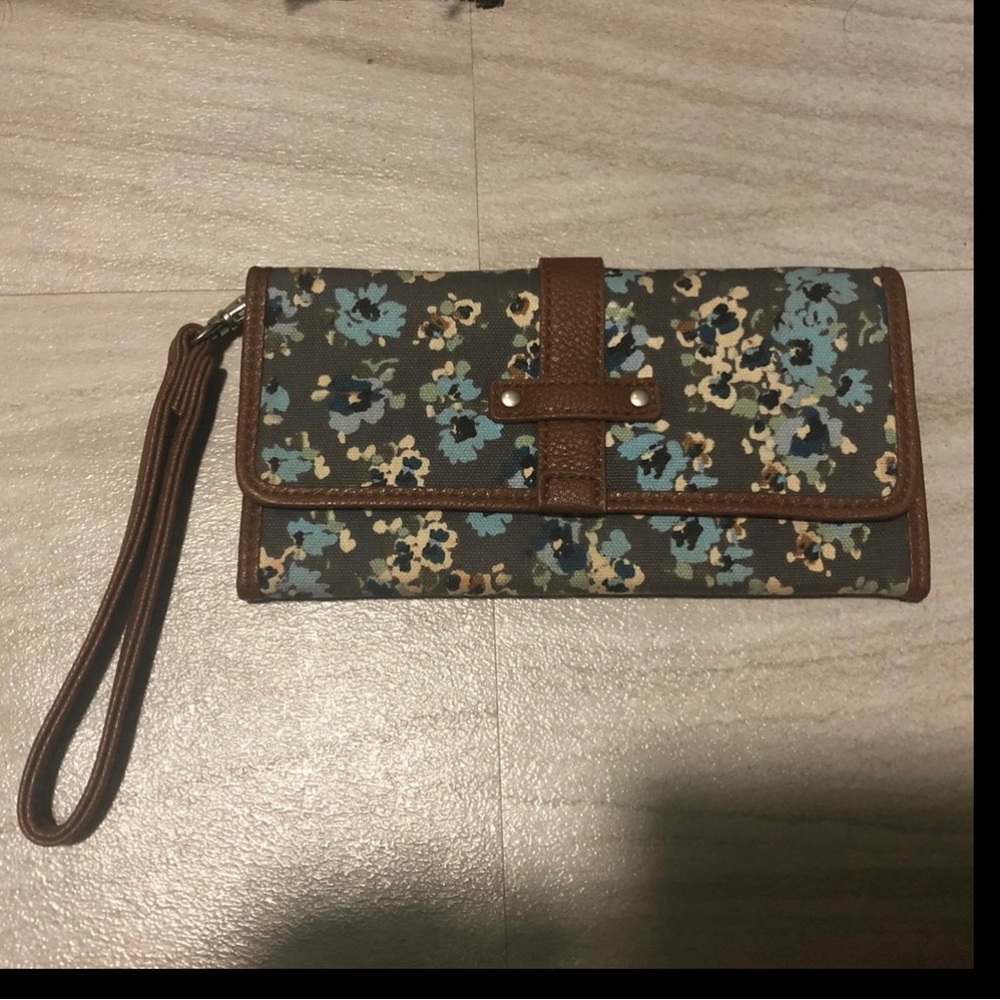 Floral Trifold Wallet